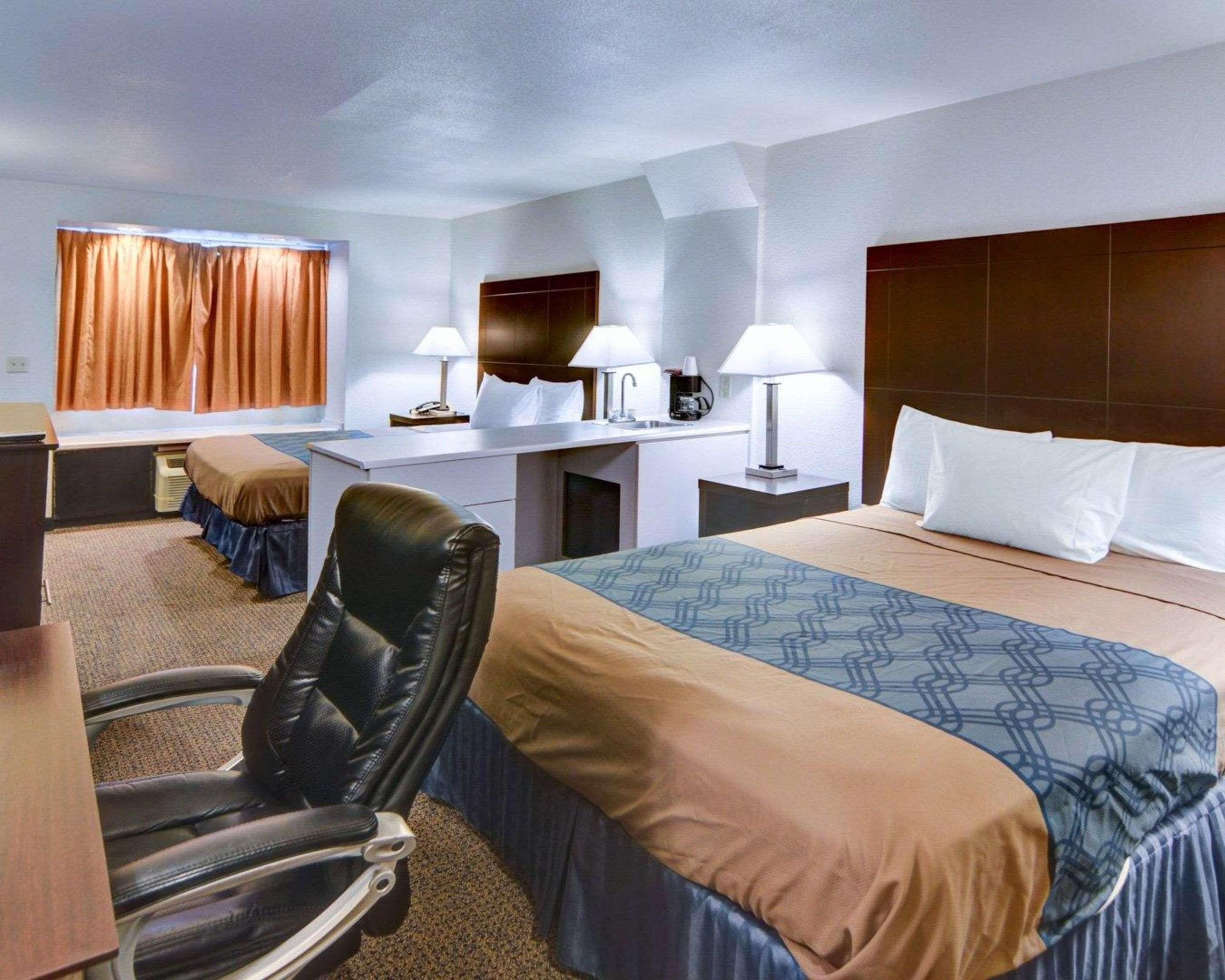 Rodeway Inn & Suites Lewisville I-35 Exterior foto